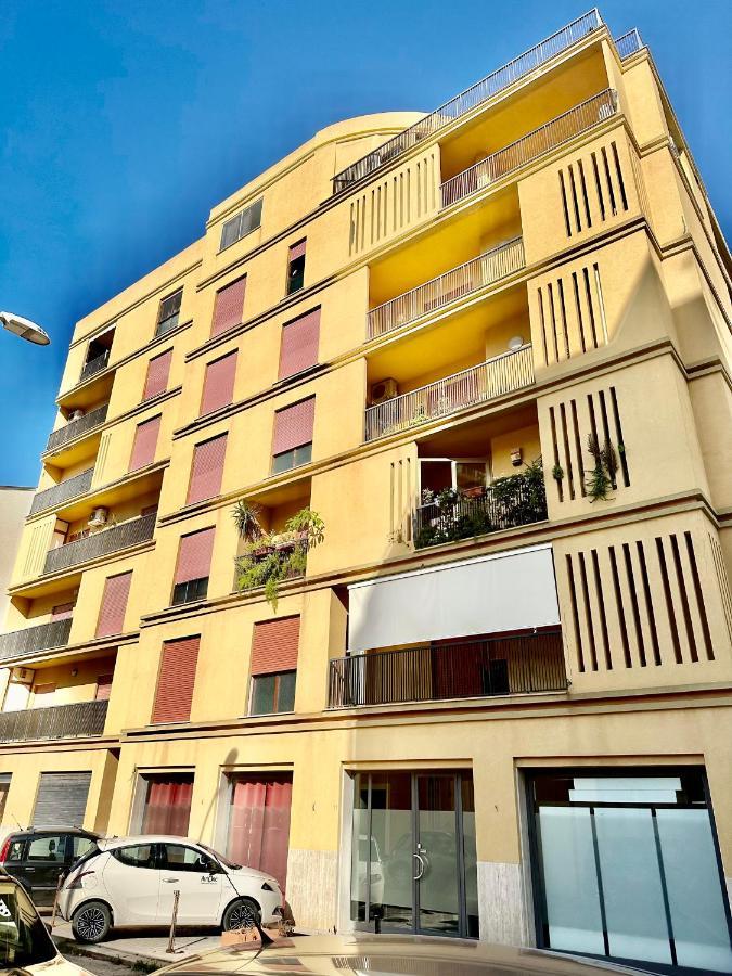 Attico Milanti - Parcheggio Privato Apartment Trapani Exterior photo